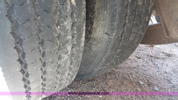 image for item K5029 1987 Load King PHD70/90-3 equipment trailer