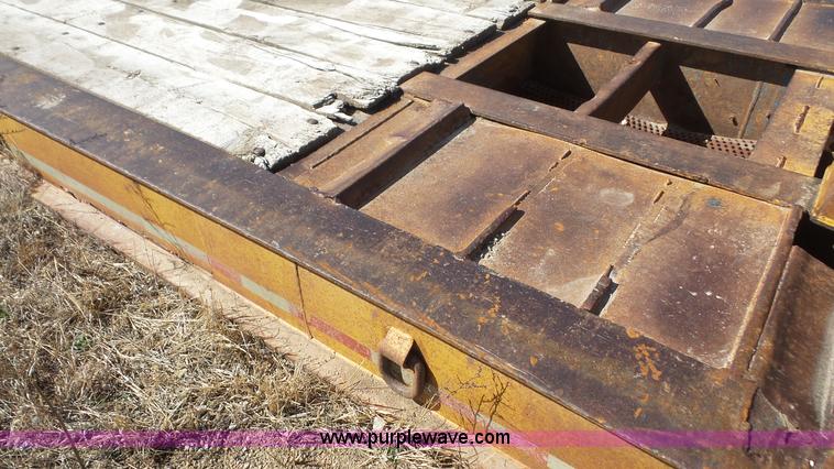 image for item K5029 1987 Load King PHD70/90-3 equipment trailer