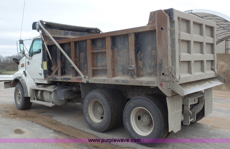 image for item K5118 2008 Sterling L9500 dump truck