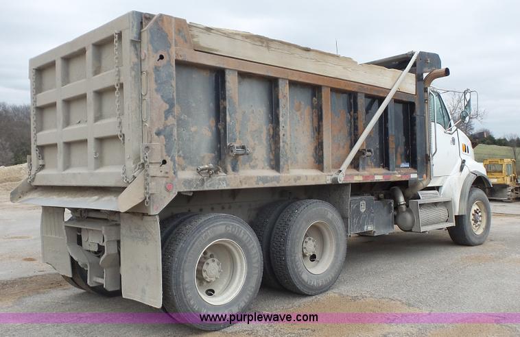 image for item K5118 2008 Sterling L9500 dump truck
