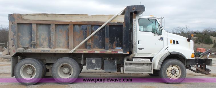 image for item K5118 2008 Sterling L9500 dump truck