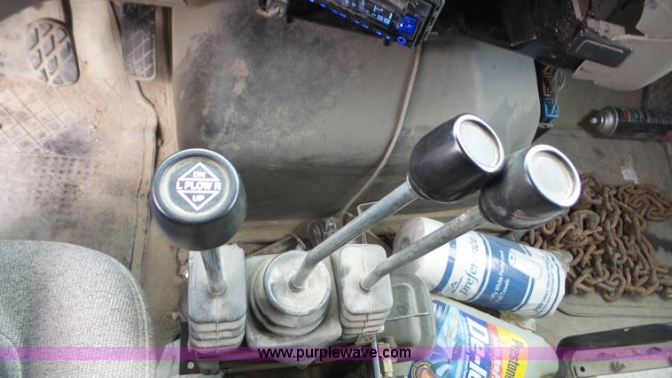 image for item K5118 2008 Sterling L9500 dump truck