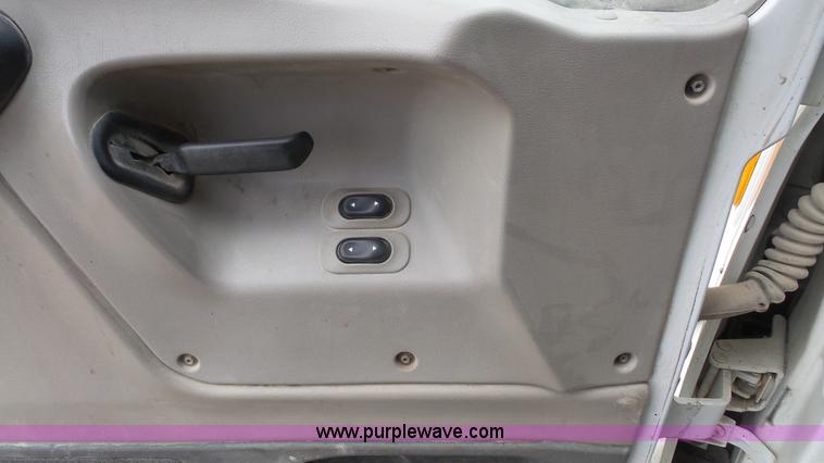 image for item K5118 2008 Sterling L9500 dump truck