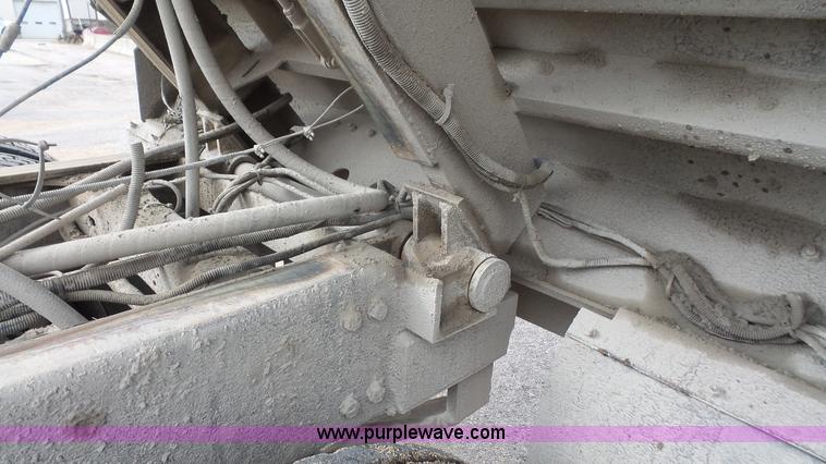 image for item K5118 2008 Sterling L9500 dump truck