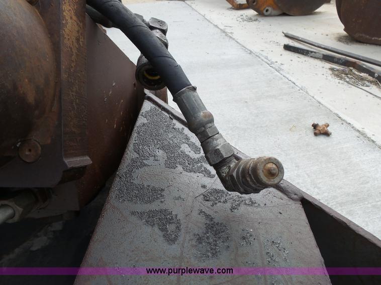 image for item K5152 Bobcat skid steer hydraulic breaker