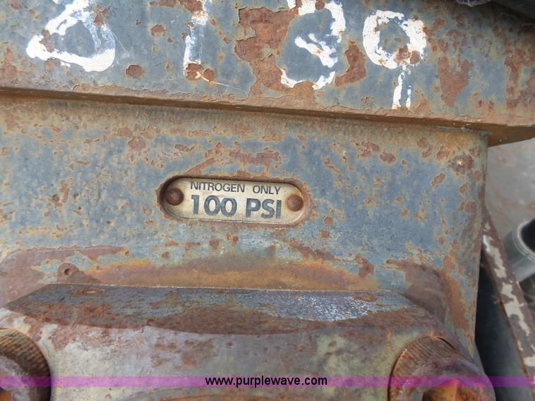 image for item K5179 Bobcat skid steer hydraulic breaker