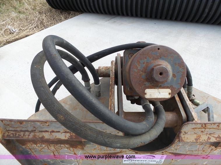 image for item K5179 Bobcat skid steer hydraulic breaker