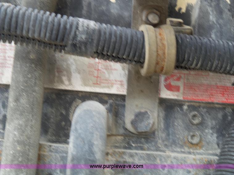 image for item K5182 1996 International 5070 mixer truck