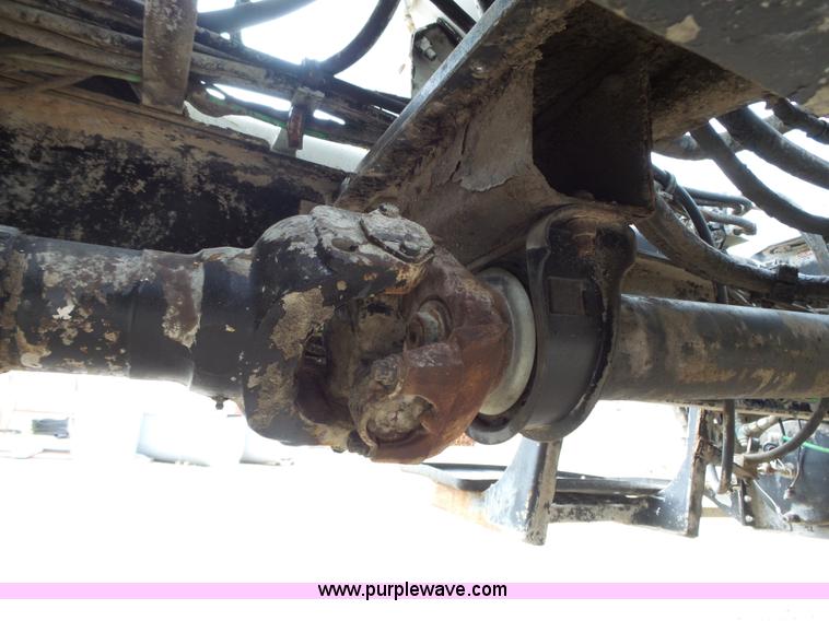 image for item K5183 1997 International 5070 mixer truck