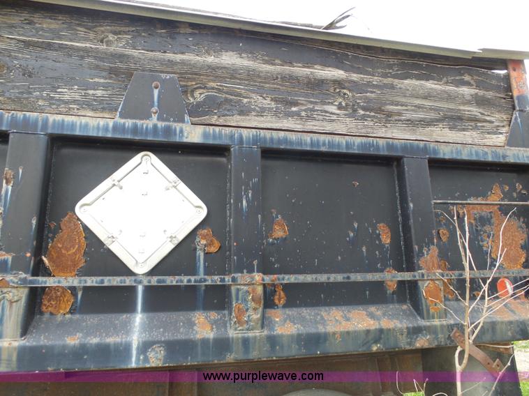 image for item K5184 1992 shopbuilt end dump trailer