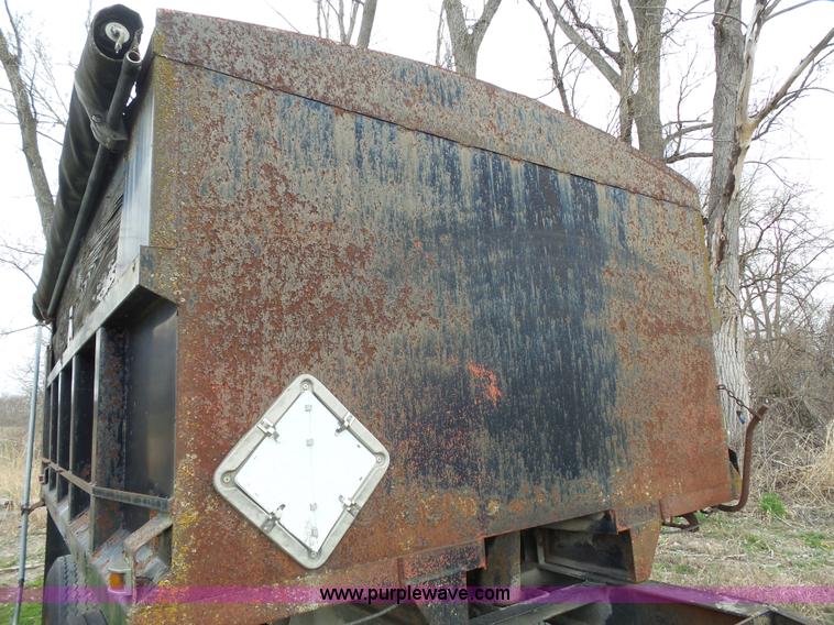 image for item K5184 1992 shopbuilt end dump trailer