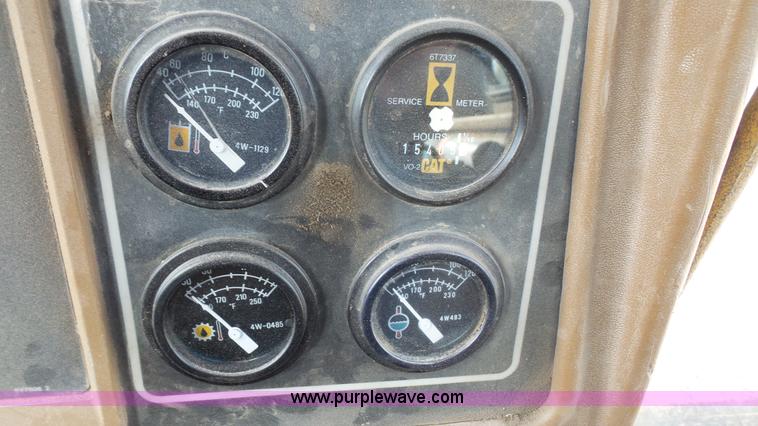 image for item K5188 1988 Caterpillar D6H dozer