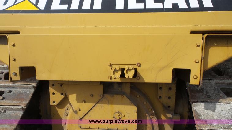 image for item K5188 1988 Caterpillar D6H dozer