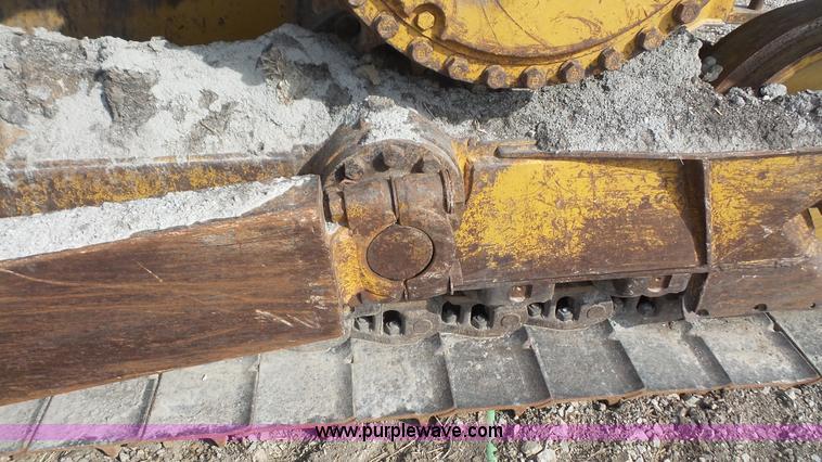 image for item K5188 1988 Caterpillar D6H dozer