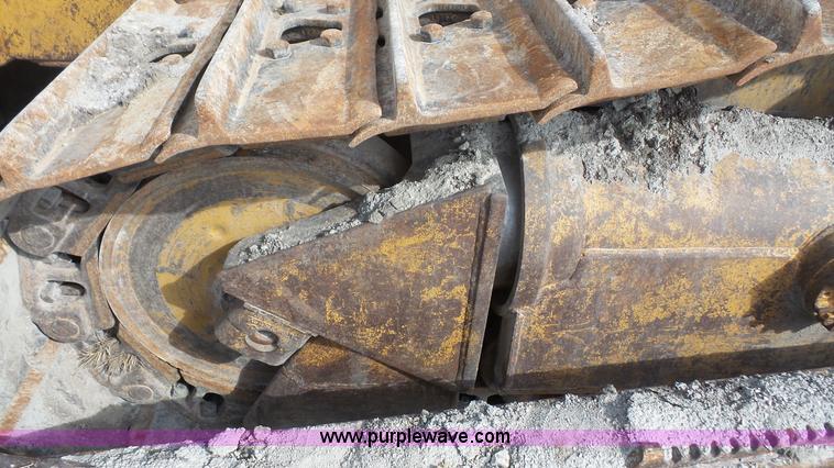 image for item K5188 1988 Caterpillar D6H dozer