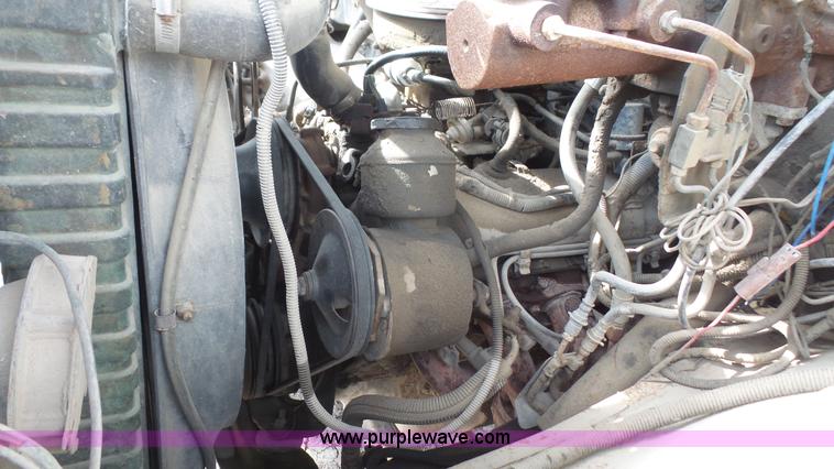 image for item K5192 1986 GMC TopKick dump truck