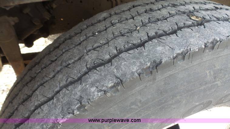 image for item K5192 1986 GMC TopKick dump truck