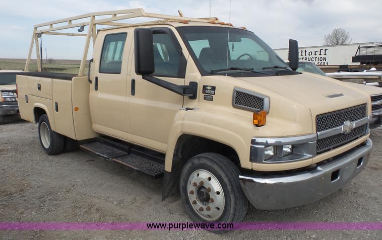 image for item K5194 2007 Chevrolet C4500 Crew Cab service truck