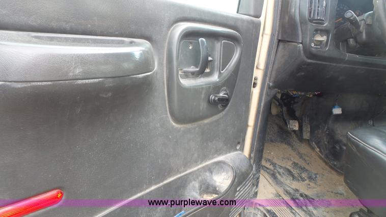 image for item K5194 2007 Chevrolet C4500 Crew Cab service truck