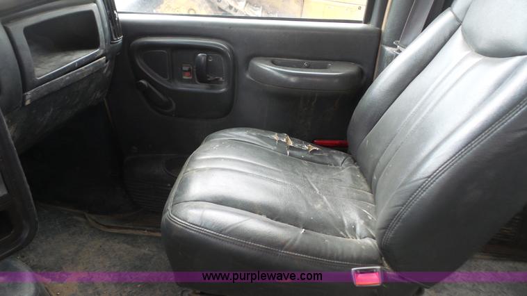 image for item K5194 2007 Chevrolet C4500 Crew Cab service truck