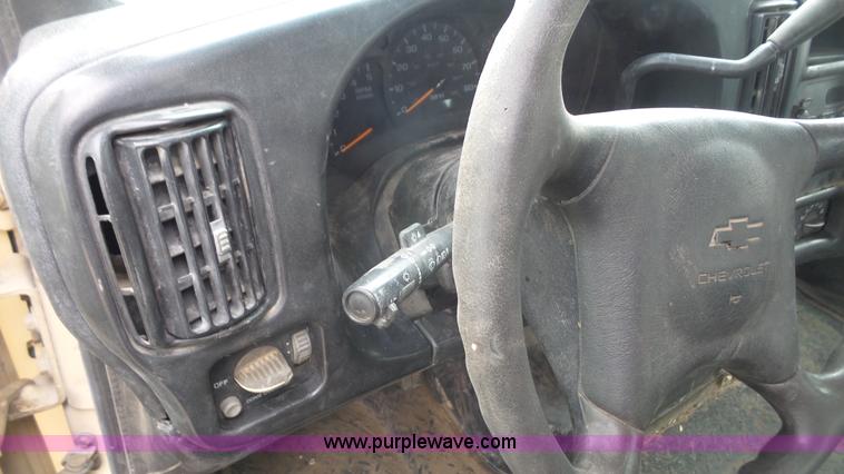 image for item K5194 2007 Chevrolet C4500 Crew Cab service truck