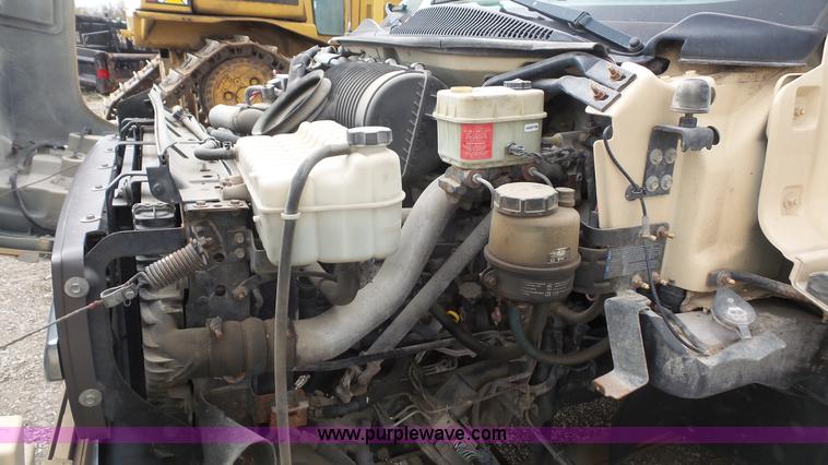 image for item K5194 2007 Chevrolet C4500 Crew Cab service truck