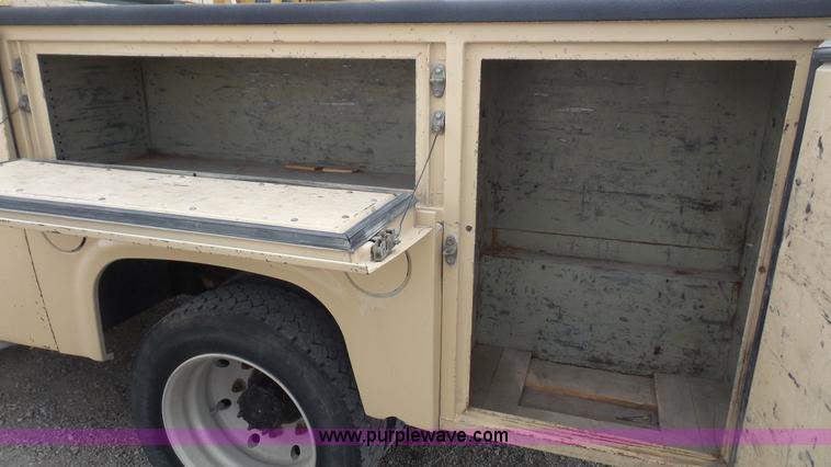 image for item K5194 2007 Chevrolet C4500 Crew Cab service truck