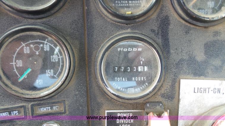 image for item K5248 1987 Mack RS688LS mixer truck