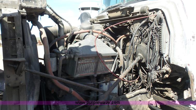 image for item K5248 1987 Mack RS688LS mixer truck