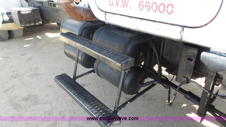 image for item K5248 1987 Mack RS688LS mixer truck