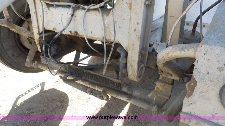 image for item K5248 1987 Mack RS688LS mixer truck