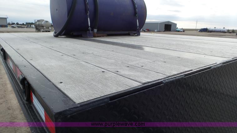 image for item K6833 2013 Neville drop deck trailer