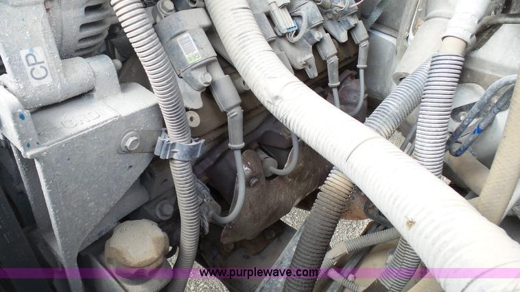 image for item L1329 2007 Chevrolet Silverado 3500HD utility truck