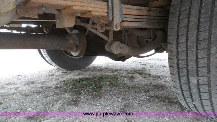 image for item L1329 2007 Chevrolet Silverado 3500HD utility truck