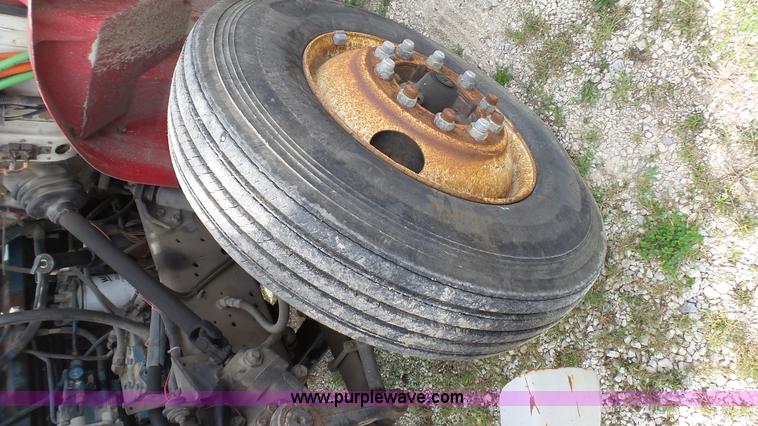 image for item L1330 1998 International 4700 digger derrick truck