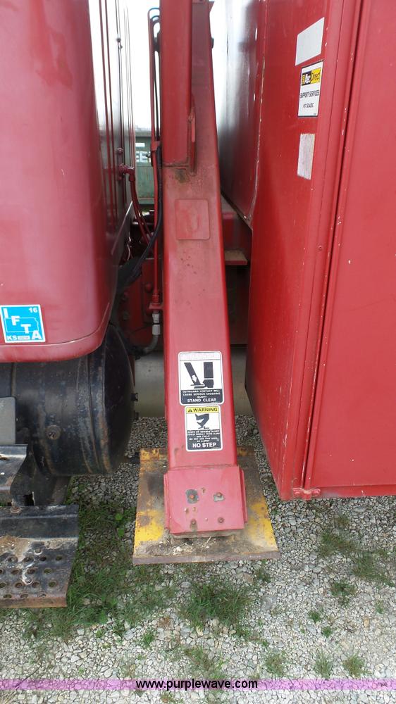 image for item L1330 1998 International 4700 digger derrick truck