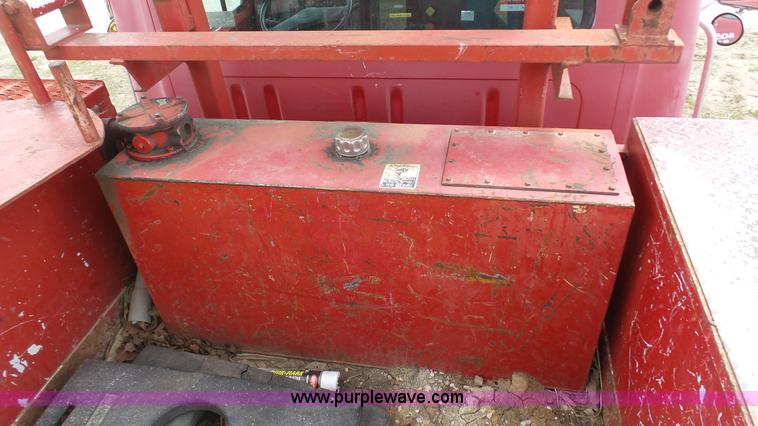 image for item L1330 1998 International 4700 digger derrick truck