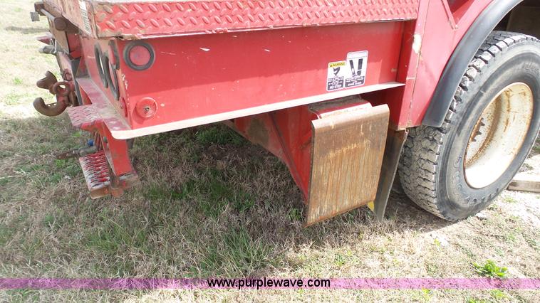 image for item L1330 1998 International 4700 digger derrick truck