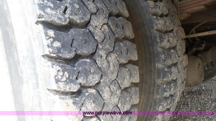 image for item L1330 1998 International 4700 digger derrick truck