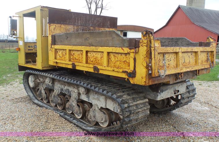 image for item L1346 Morooka MST-800E dump truck