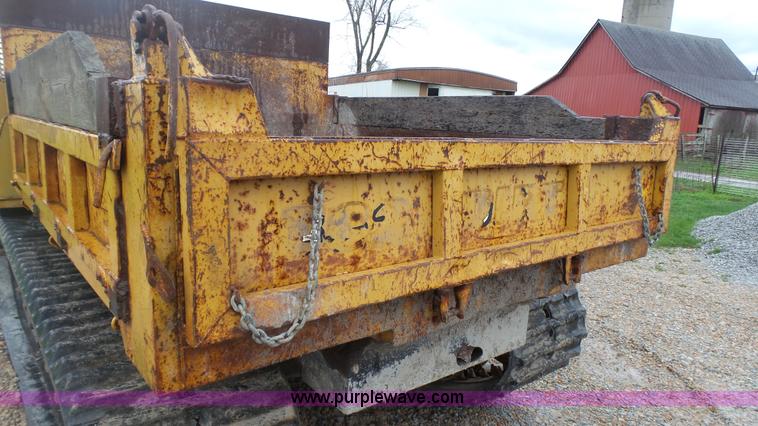 image for item L1346 Morooka MST-800E dump truck