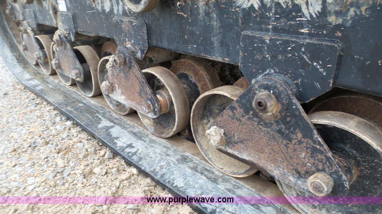 image for item L1346 Morooka MST-800E dump truck