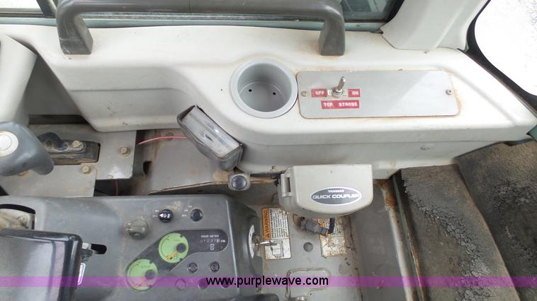 image for item L1347 Yanmar V1035-5 compact excavator