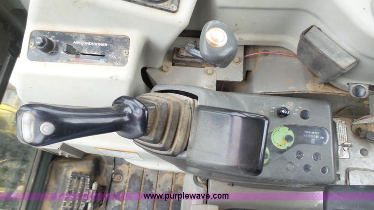 image for item L1347 Yanmar V1035-5 compact excavator