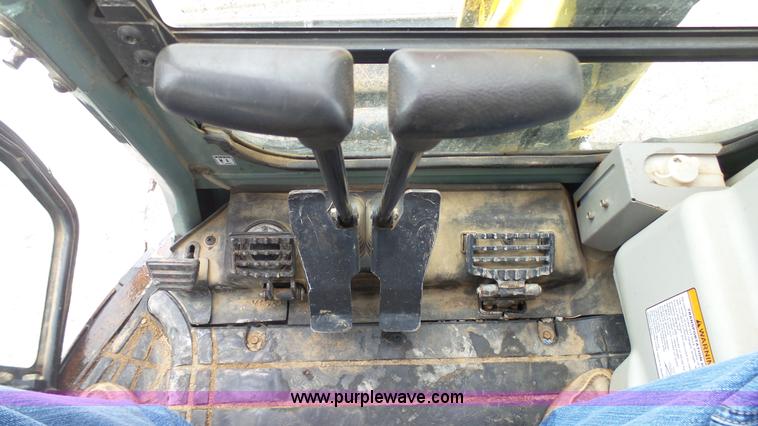 image for item L1347 Yanmar V1035-5 compact excavator