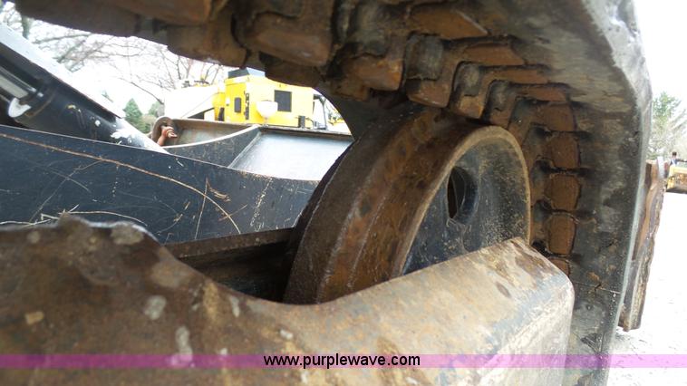 image for item L1347 Yanmar V1035-5 compact excavator