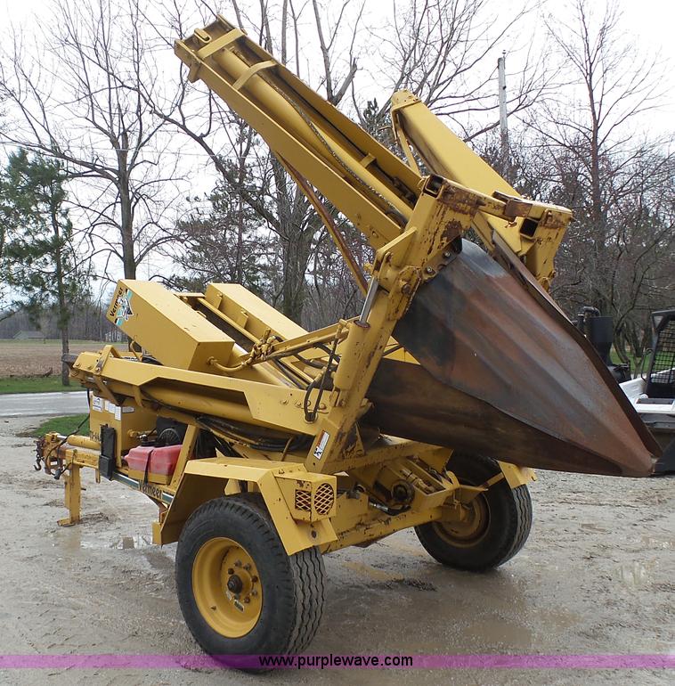 image for item L1348 1998 Vermeer TS-44A tree spade