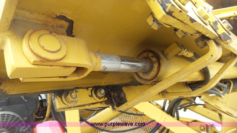 image for item L1348 1998 Vermeer TS-44A tree spade