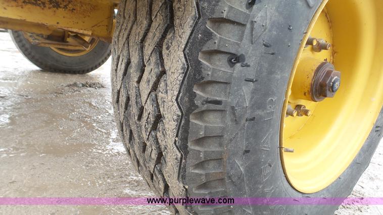 image for item L1348 1998 Vermeer TS-44A tree spade