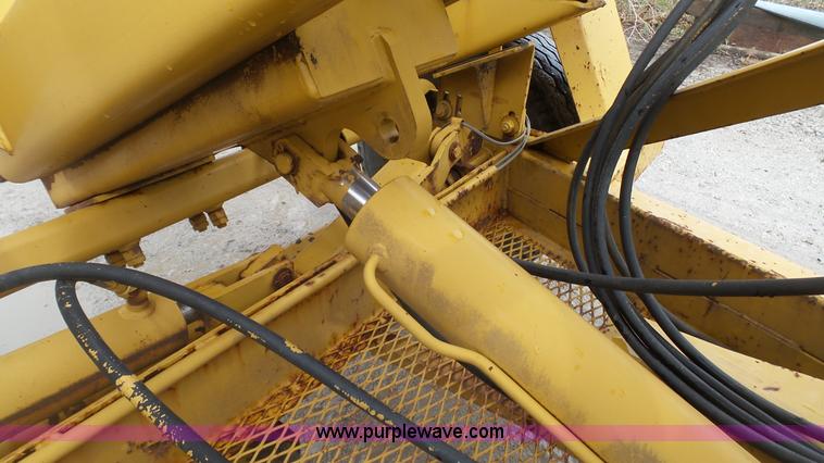 image for item L1348 1998 Vermeer TS-44A tree spade